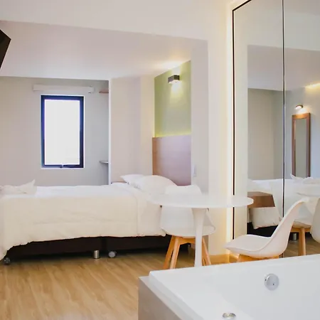 Zentra Hotel Chiclayo Exterior photo